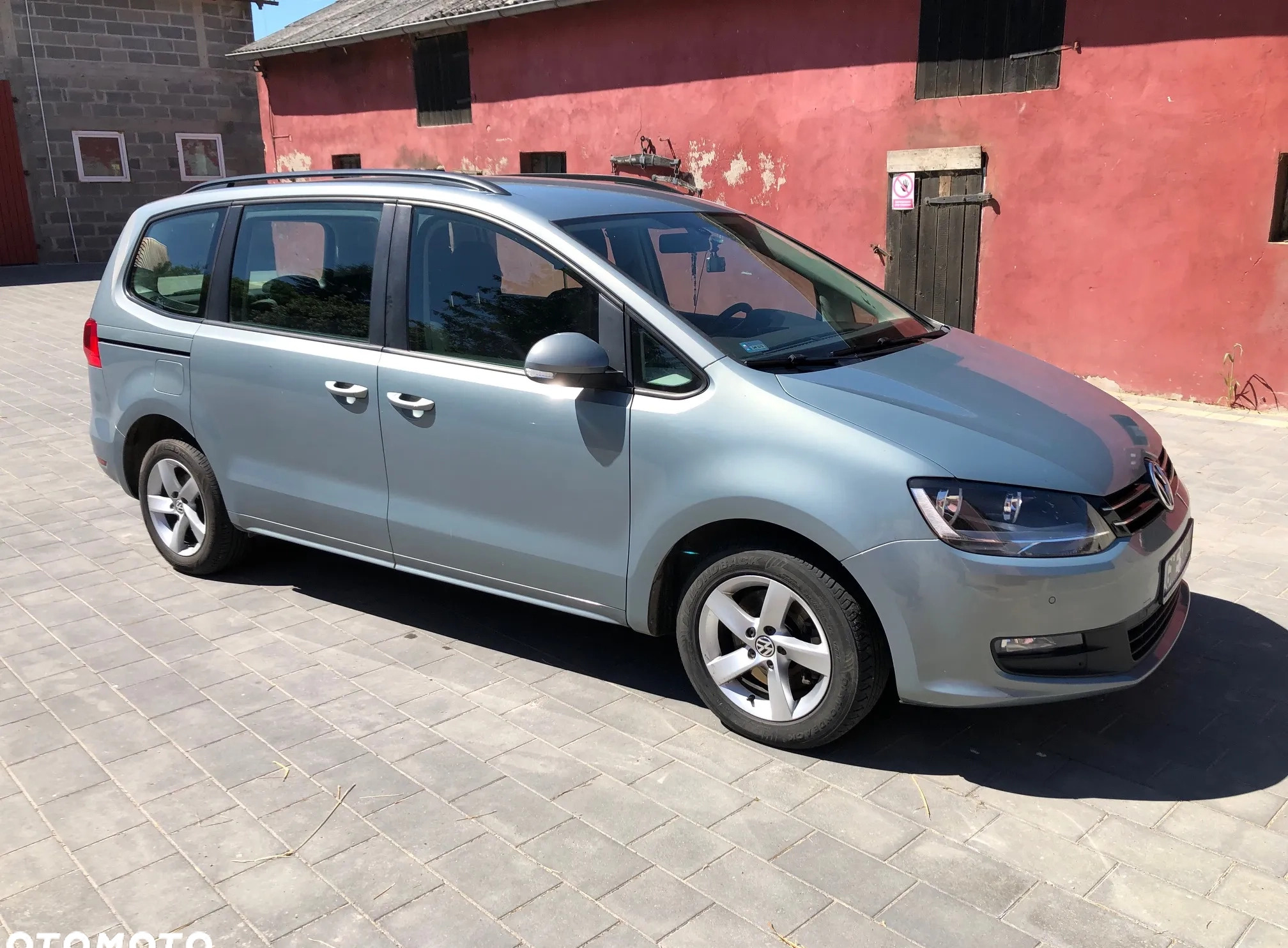 Volkswagen Sharan cena 39900 przebieg: 310000, rok produkcji 2011 z Poniec małe 29